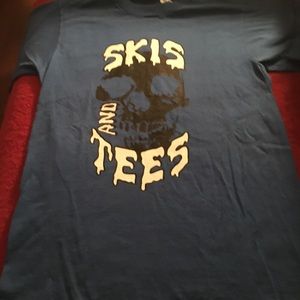 💝$5 BUNDLED Skull Tee